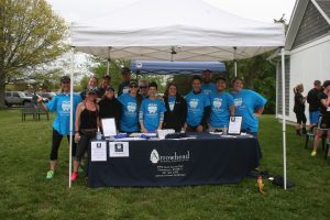 Arrowhead Dental Associates staff members at the annual Miles for Smiles 5K